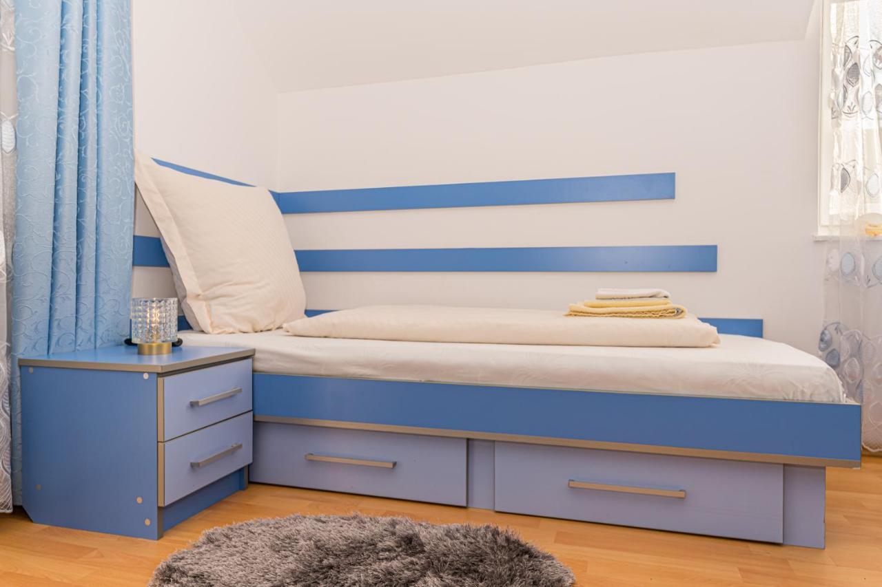 Willa Casa David Săcele Zewnętrze zdjęcie