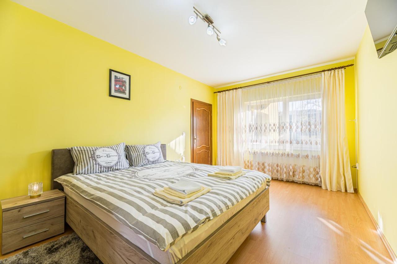 Willa Casa David Săcele Zewnętrze zdjęcie