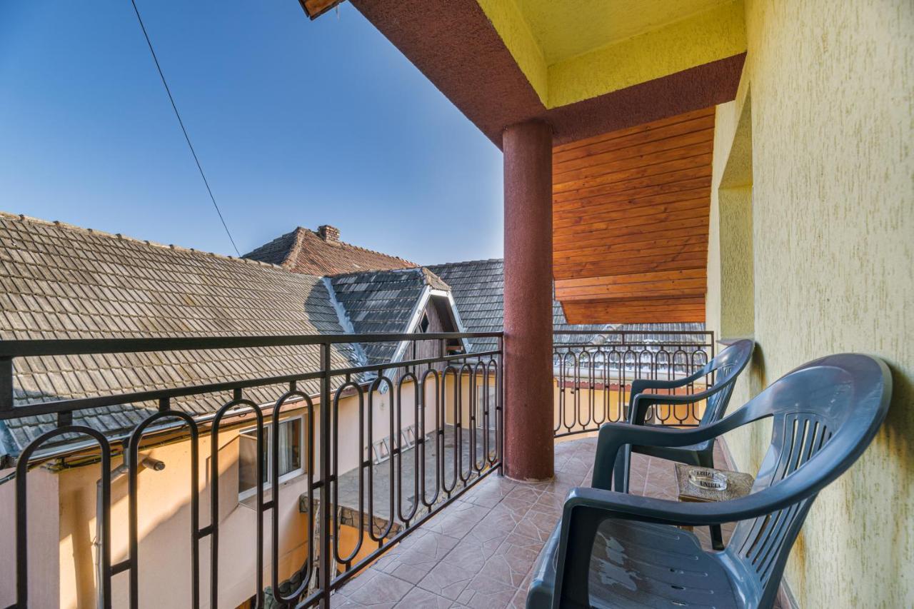 Willa Casa David Săcele Zewnętrze zdjęcie
