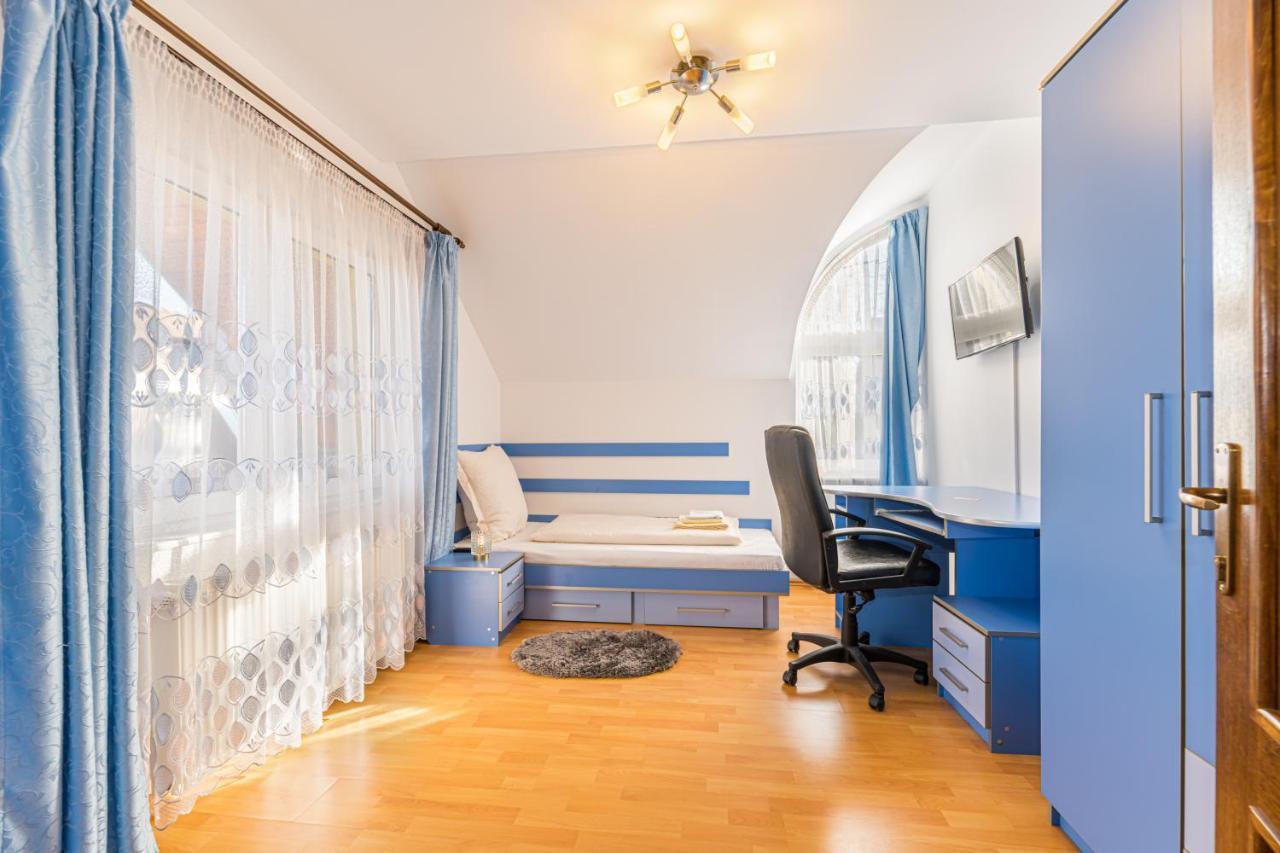 Willa Casa David Săcele Zewnętrze zdjęcie