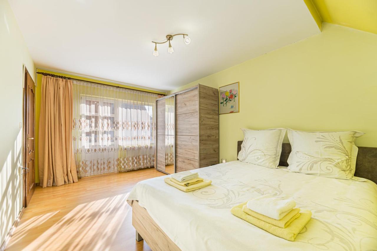 Willa Casa David Săcele Zewnętrze zdjęcie