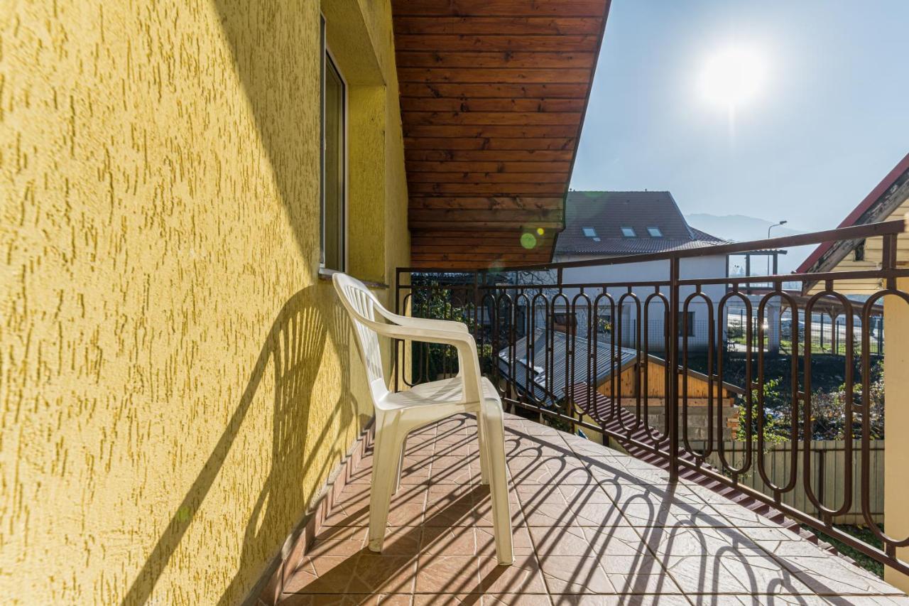 Willa Casa David Săcele Zewnętrze zdjęcie